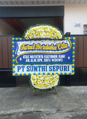 Papan Bunga Duka di Seberang Palinggam