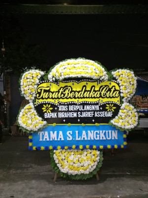 Papan Bunga Duka di Seberang Palinggam