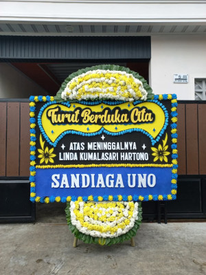 Papan Bunga Duka di Seberang Palinggam
